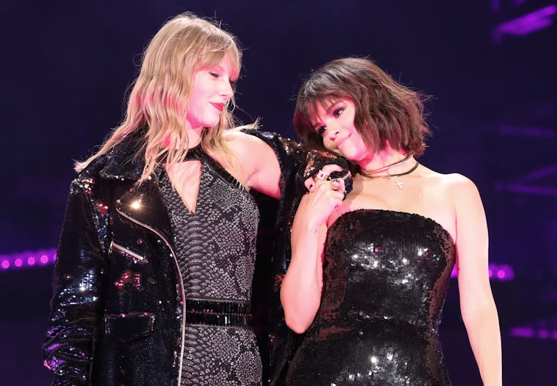 PASADENA, CA - MAY 19: Taylor Swift and Selena Gomez perform onstage during the Taylor Swift reputa...