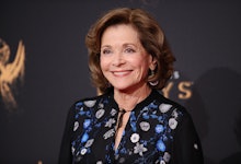LOS ANGELES, CA - SEPTEMBER 09: Actress Jessica Walter attends the 2017 Creative Arts Emmy Awards at...