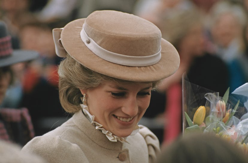 Diana, Princess of Wales  (1961 - 1997) visits West Byfleet in Surrey, March 1986.  (Photo by Jayne ...