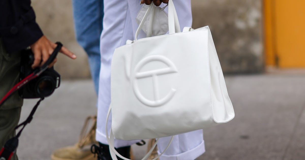 Guess logo g tote Clearance