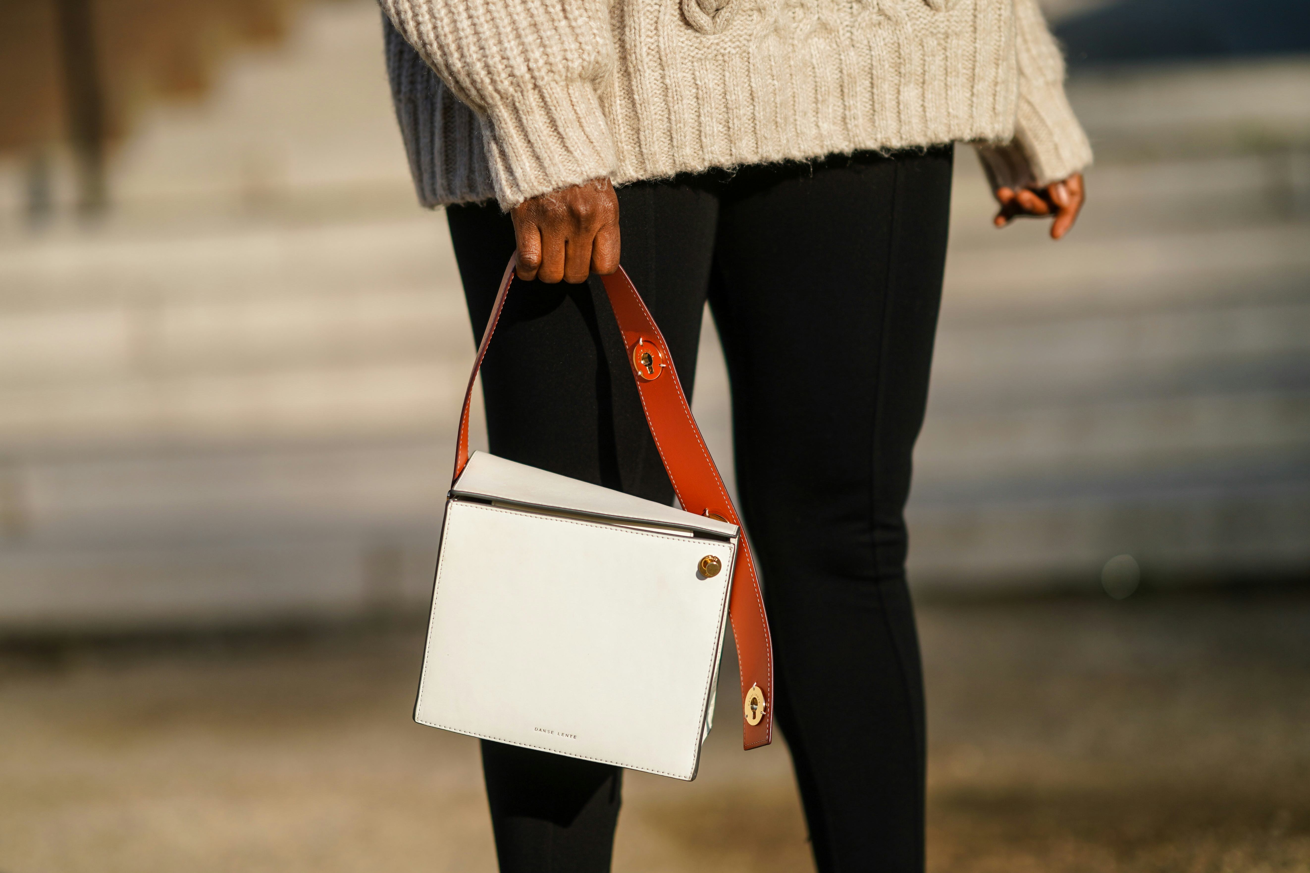 How To Prevent Camel Toe No Matter Where You Are Or What You Re Wearing