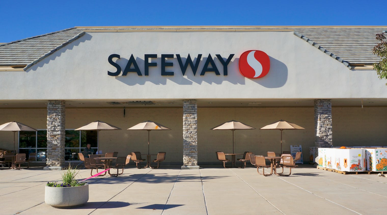Is Safeway Open Easter 2025? Here's What You Need To Know