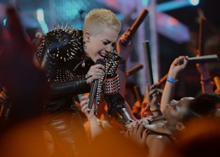 LOS ANGELES, CA - DECEMBER 16:  Singer Miley Cyrus performs onstage at "VH1 Divas" 2012 held at The ...