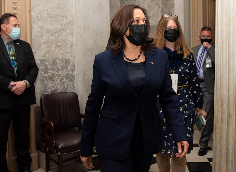 Kamala Harris Is Among The 10 Best Celebrity Outfits The Week Of March 1