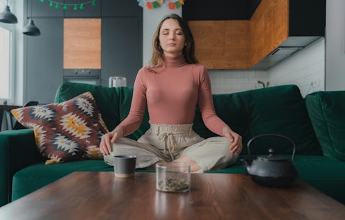 These TikTok grounding techniques can help calm panic attacks.