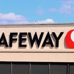 Safeway's Easter hours might help you out this year.
