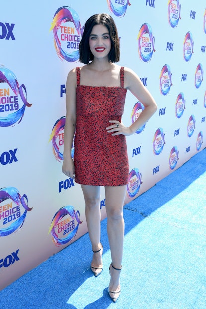 HERMOSA BEACH, CALIFORNIA - AUGUST 11: Host Lucy Hale attends FOX's Teen Choice Awards 2019 on Augus...