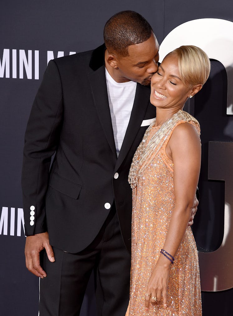 HOLLYWOOD, CA - OCTOBER 06:  Jada Pinkett Smith and Will Smith arrive at Paramount Pictures' Premier...