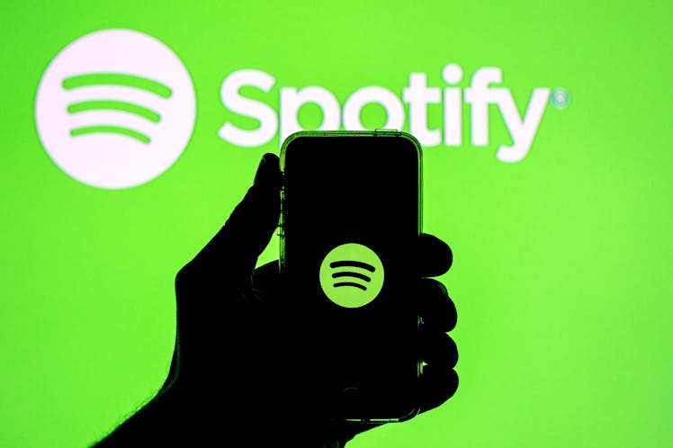 It's so easy to use the "Hey Spotify" voice command while using the app.