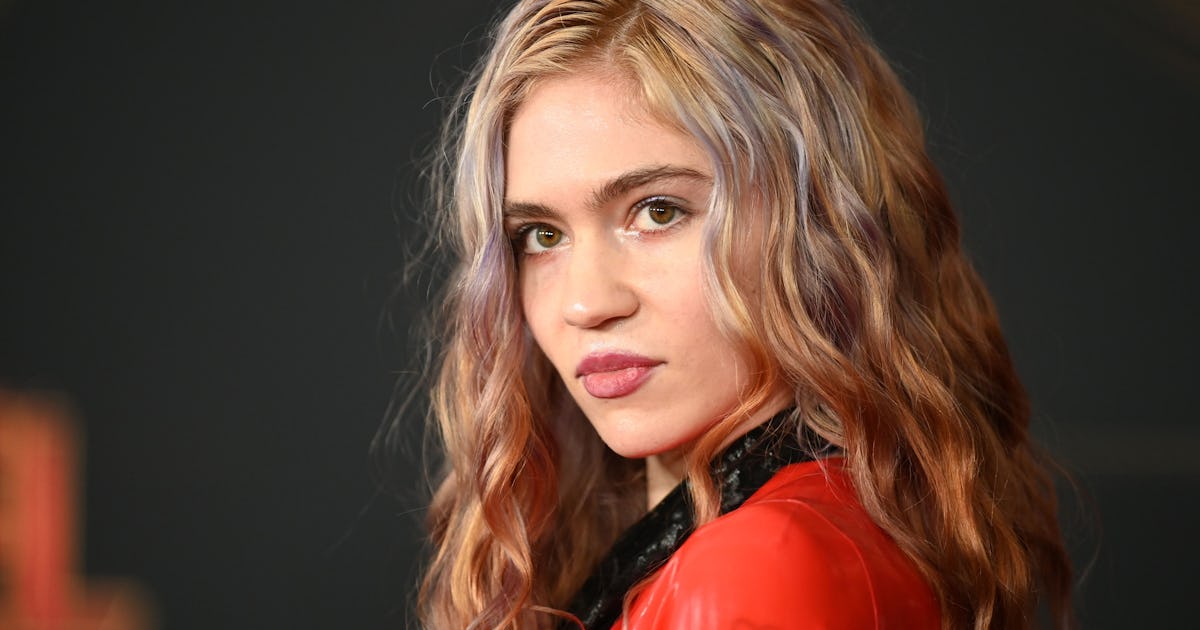 Grimes Covered Her Entire Back In Beautiful Alien Scars