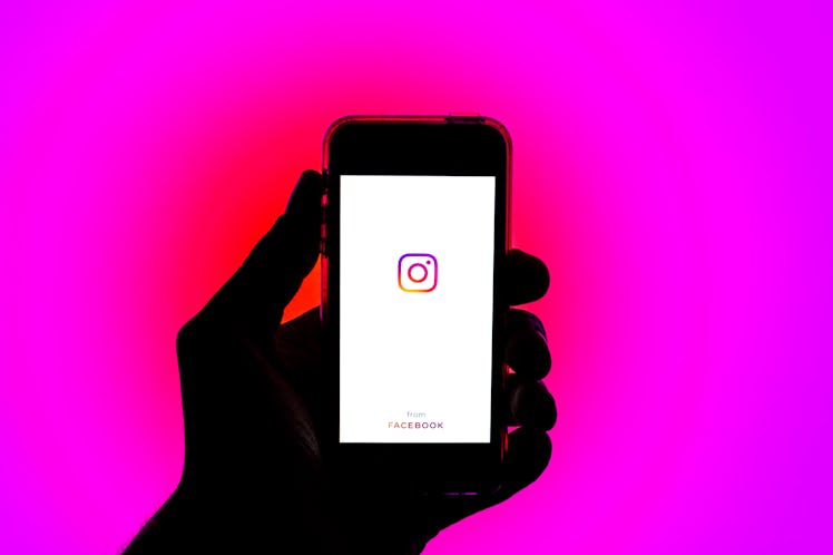 Instagram is testing allowing users to remove like counts (or not) depending on their preference.