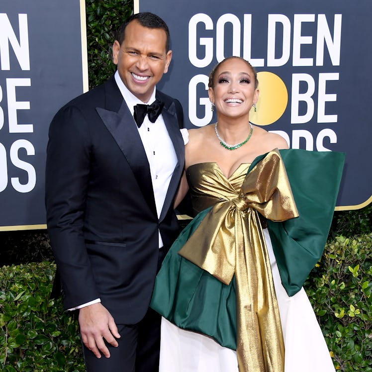 BEVERLY HILLS, CALIFORNIA - JANUARY 05: (L-R) Alex Rodriguez and Jennifer Lopez attend the 77th Annu...