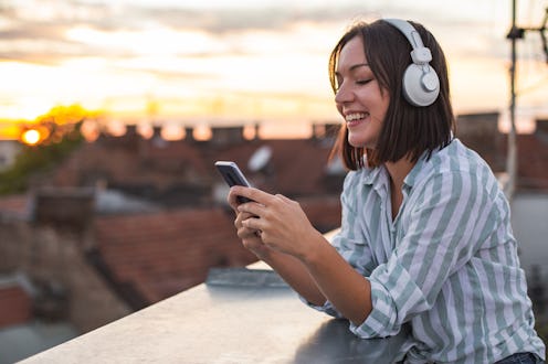 Astrologer Mecca Woods shares each zodiac sign's horoscopes for April 19, 2021.