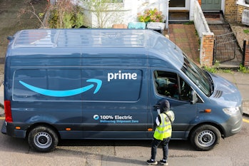 LONDON, UNITED KINGDOM - 2020/11/24: An Amazon Prime delivery van is seen in London. (Photo by Dinen...