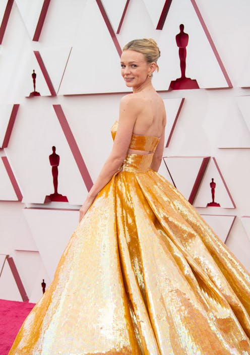 Carey Mulligan’s nails for the 2021 Oscars