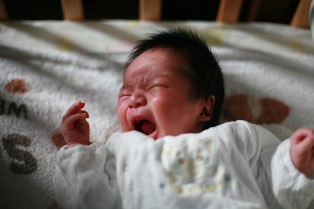 why-does-my-baby-scream-in-their-sleep-navigating-night-terrors