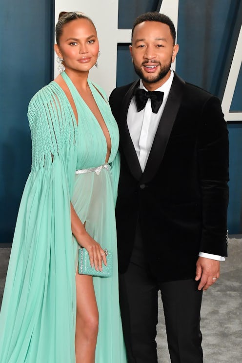 BEVERLY HILLS, CALIFORNIA - FEBRUARY 09: Chrissy Teigen and John Legend arrive at the 2020 Vanity Fa...