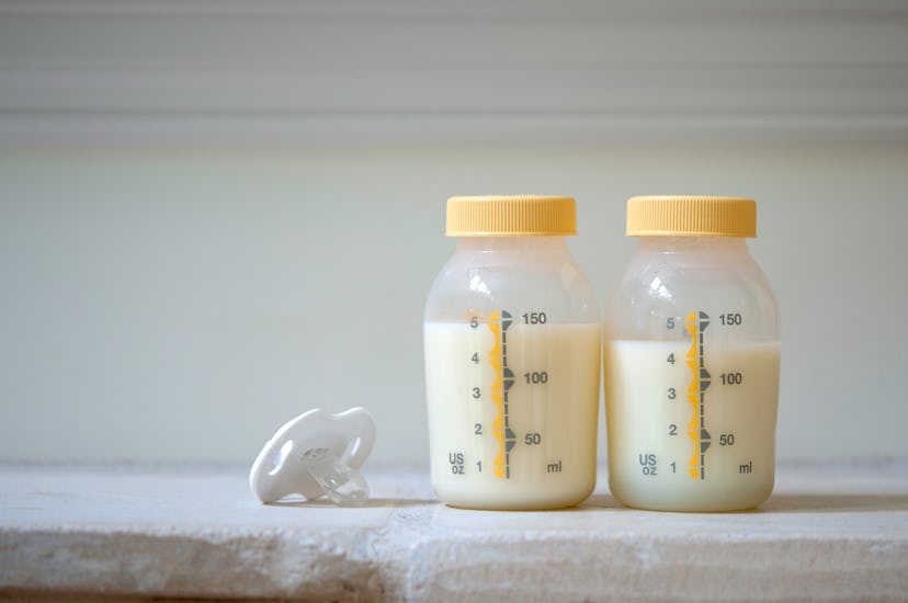 Pumped breast milk should be labeled.