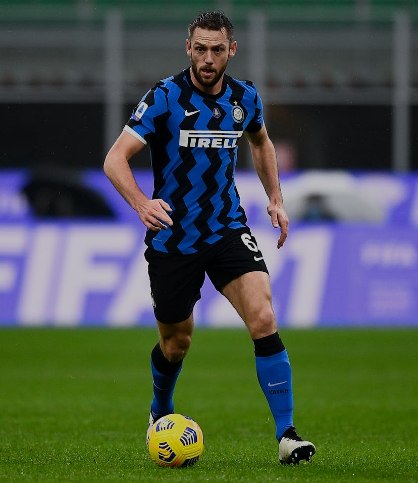 STADIO GIUSEPPE MEAZZA, MILAN, ITALY - 2020/12/20: Stefan de Vrij of FC Internazionale in action dur...
