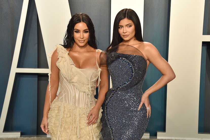 BEVERLY HILLS, CALIFORNIA - FEBRUARY 09: Kim Kardashian and Kylie Jenner attend the 2020 Vanity Fair...