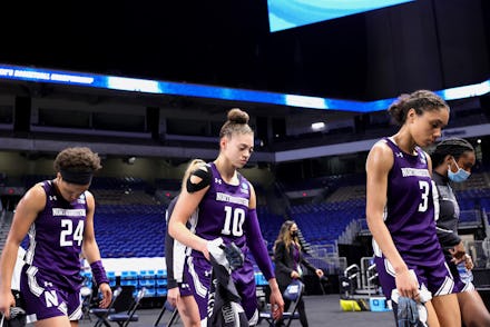 SAN ANTONIO, TEXAS - MARCH 24: Lindsey Pulliam #10, Jordan Hamilton #24, and Lauryn Satterwhite #2 o...