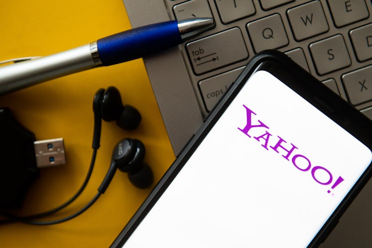 Tweets of the funniest Yahoo Answers questions are trending ahead of the feature's shutdown on May 4...