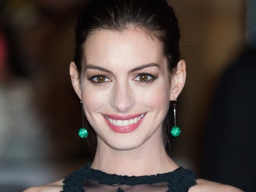 LONDON, ENGLAND - SEPTEMBER 27:  Anne Hathaway attends the UK Premiere of "The Intern" at Vue West E...