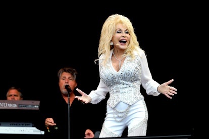 GLASTONBURY, ENGLAND - JUNE 29:  Dolly Parton performs on the Pyramid stage during day three of the ...