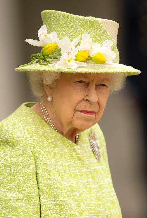 EGHAM, ENGLAND - MARCH 31: Queen Elizabeth II during a visit to The Royal Australian Air Force Memor...