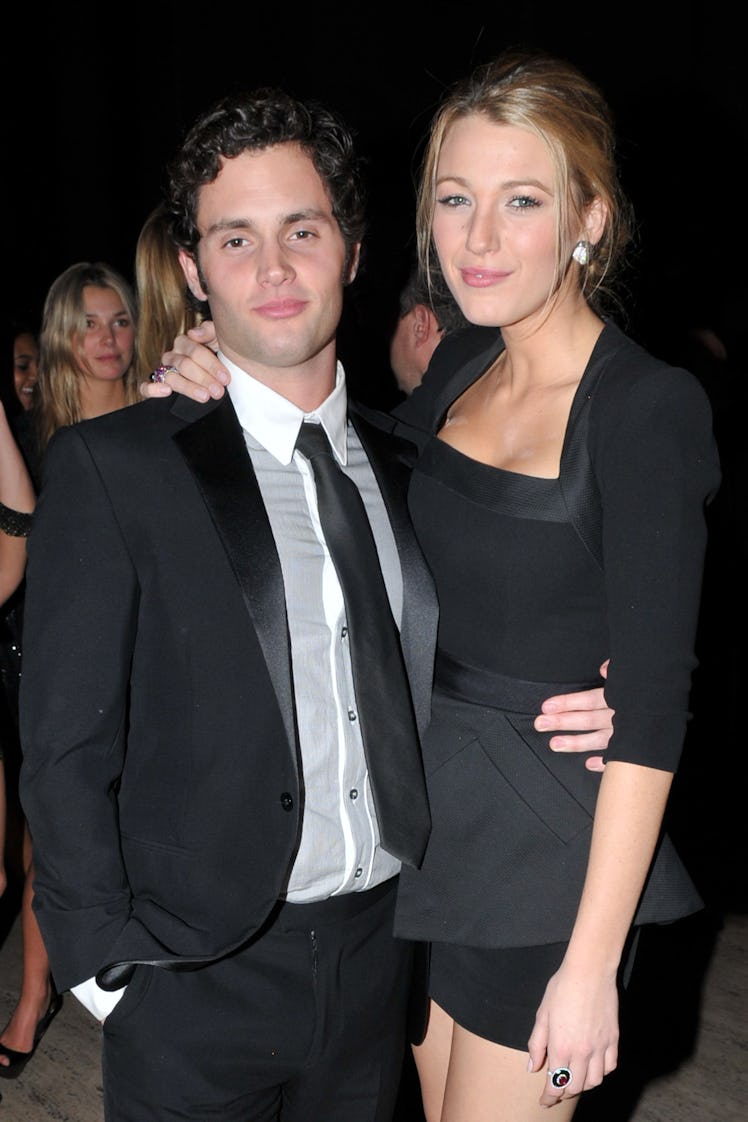 NEW YORK CITY, NY - OCTOBER 20: Penn Badgley and Blake Lively attend DENISE RICH Hosts 2009 ANGEL BA...