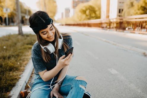Astrologer Mecca Woods shares each zodiac sign's horoscopes for May 14, 2021.