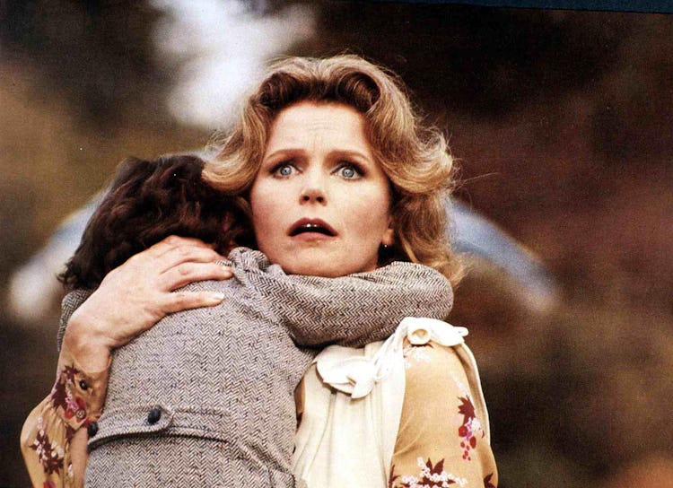 Kino. Das Omen, Malediction (Omen, The), Das Omen, Malediction (Omen, The), Lee Remick Als Katherine...