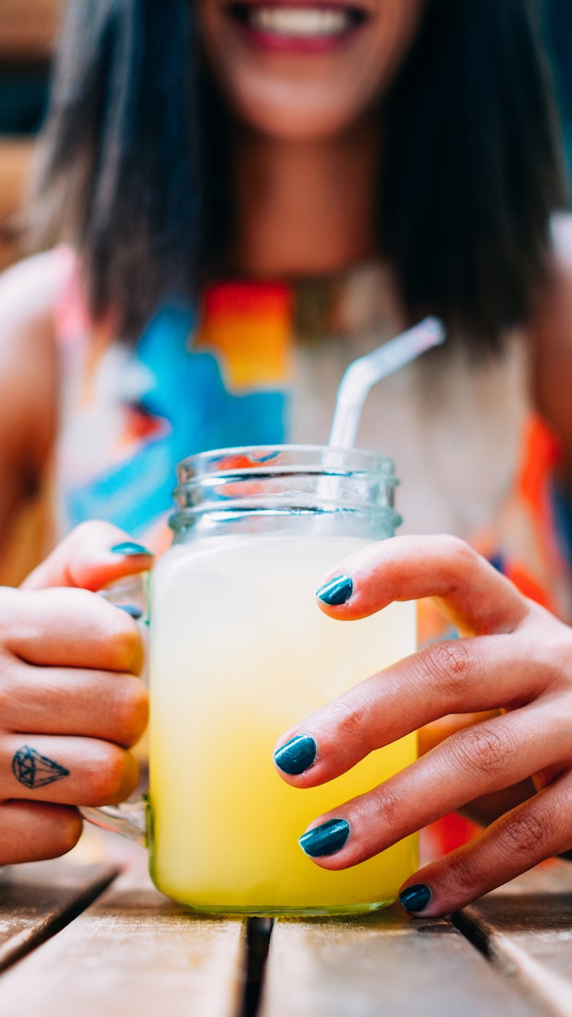 From Fishers Island Lemonade to Truly and Smirnoff, here's your guide to all the boozy lemonades you...