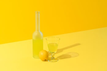 lemons lemon citrus bath