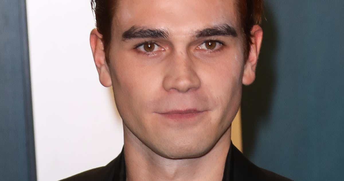 KJ Apa & Clara Berry Are Having A Baby