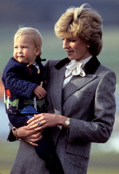  Diana, Princess of Wales arrives with baby Prince William at Aberdeen airport on October 24, 1983 i...