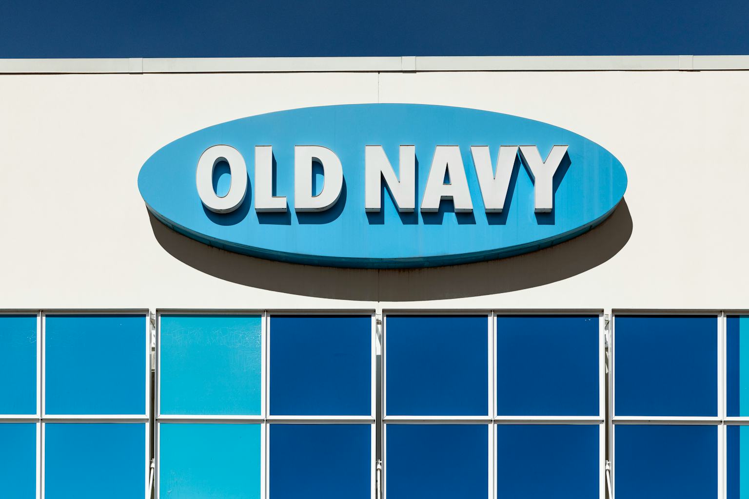The Old Navy Memorial Day 2021 Sale Includes Up To 50 Off Most Items