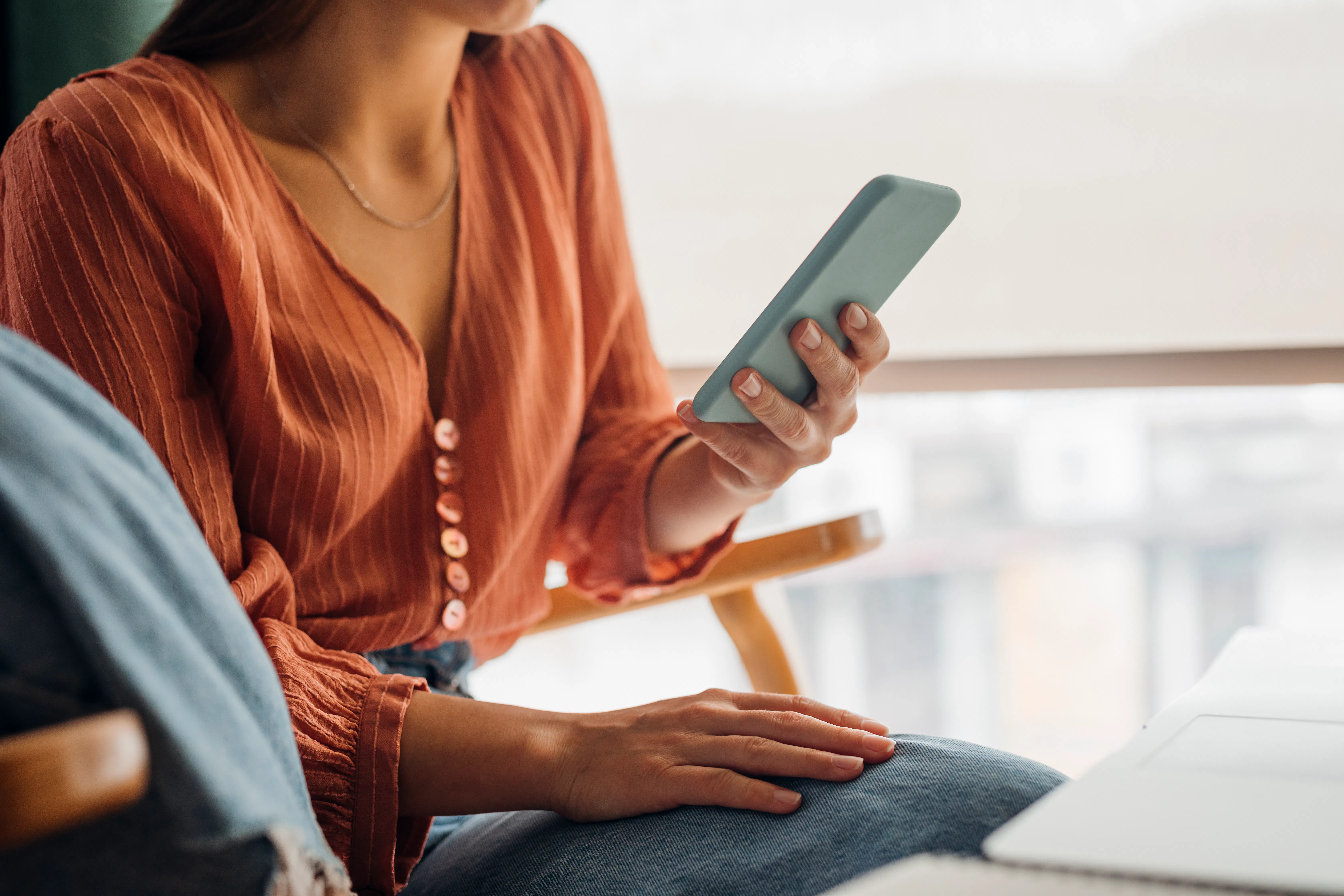 48 Supportive Texts To Send To Someone Getting Divorced