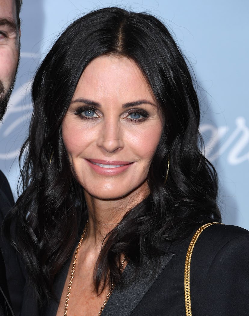 Infamous Gemini celebrity Courteney Cox arrives at the Hollywood For Science Gala.