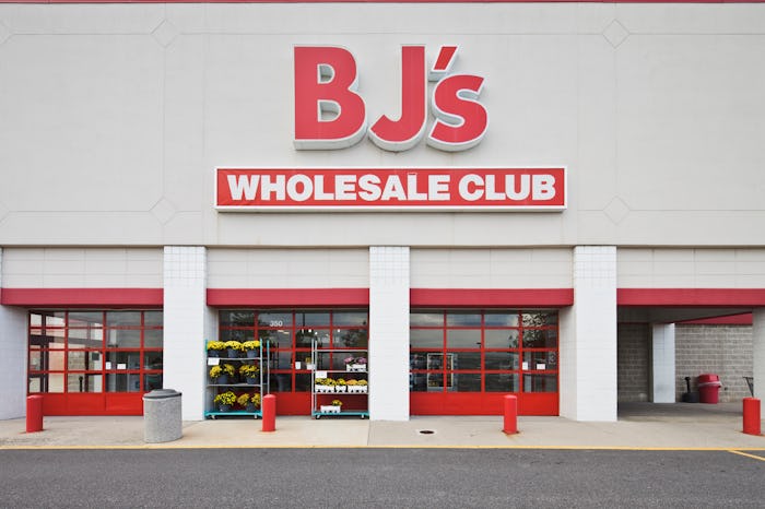 BJ's Memorial Day hours are pretty set.