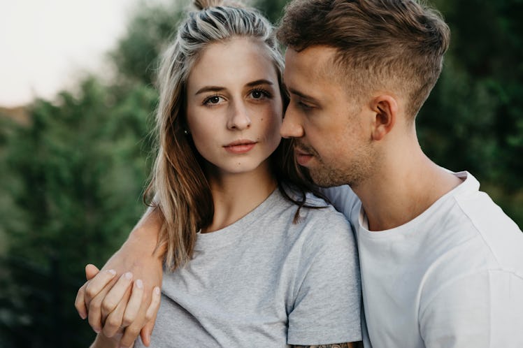 There are signs when you're comfortable in a relationship but not in love.