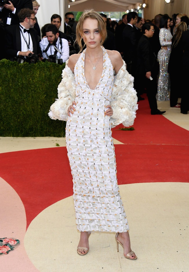Lily Rose Depp in Chanel attends the 2019 Met Gala in NYC. #bestdressed