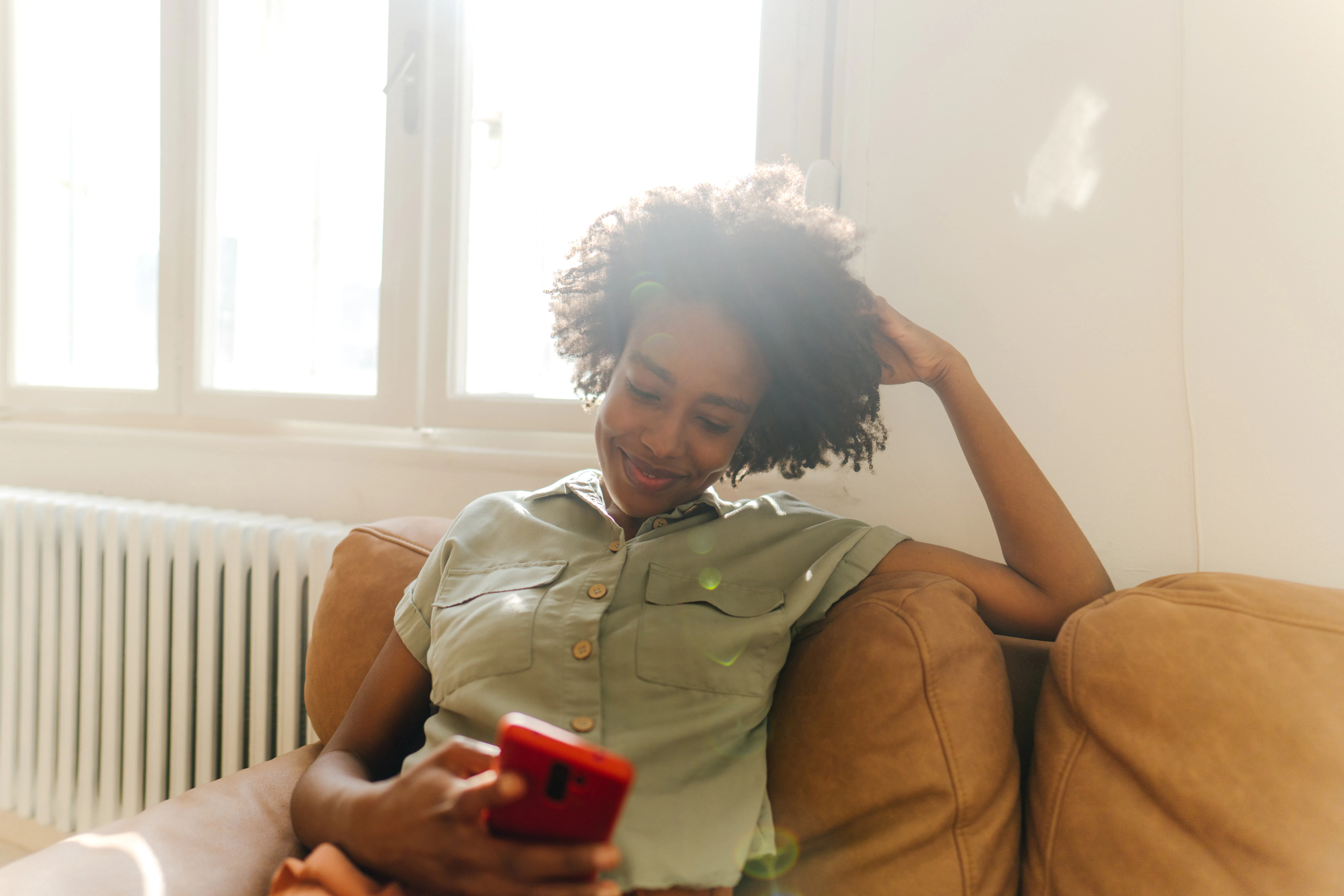 When Do You Exchange Numbers On Tinder? 5 Ways To Tell It’s Time