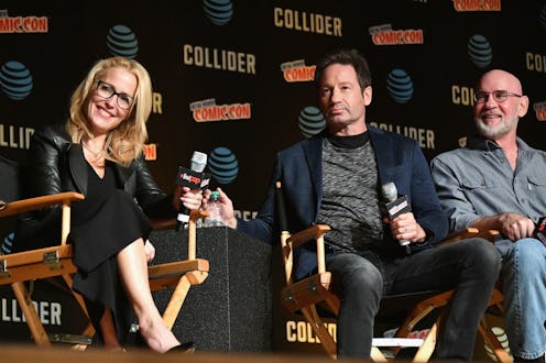 NEW YORK, NY - OCTOBER 08: Gillian Anderson (L) and David Duchovny speak onstage at The X-Files pan...