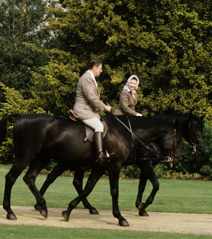 President Reagan and Nancy Reagan goes horse riding with Queen Elizabeth II of Great Britain. Queen ...