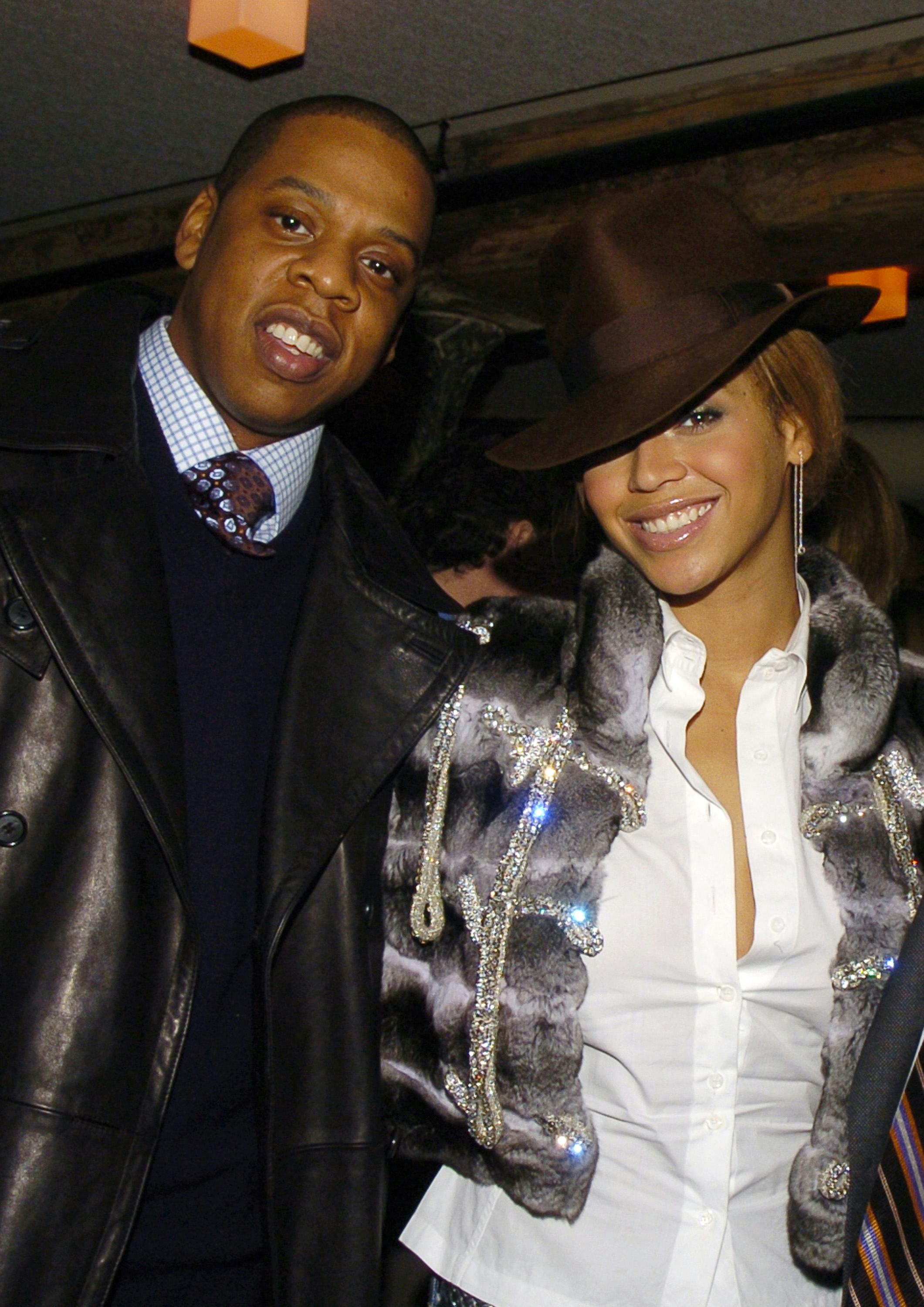Throwback: Backstage with Destiny's Child in the Summer of 2001 | Vanity  Fair, image size:1306x1848