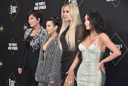 SANTA MONICA, CALIFORNIA - NOVEMBER 10: Kris Jenner, Kourtney Kardashian, Khloe Kardashian and Kim K...