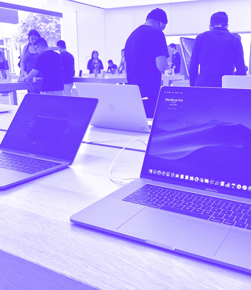 CORTE MADERA, CALIFORNIA - JUNE 27: The MacBook Pro laptop is displayed at an Apple Store on June 27...