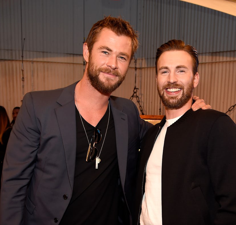 BURBANK, CALIFORNIA - APRIL 09:  (EXCLUSIVE ACCESS, SPECIAL RATES APPLY) Actors Chris Hemsworth (L) ...