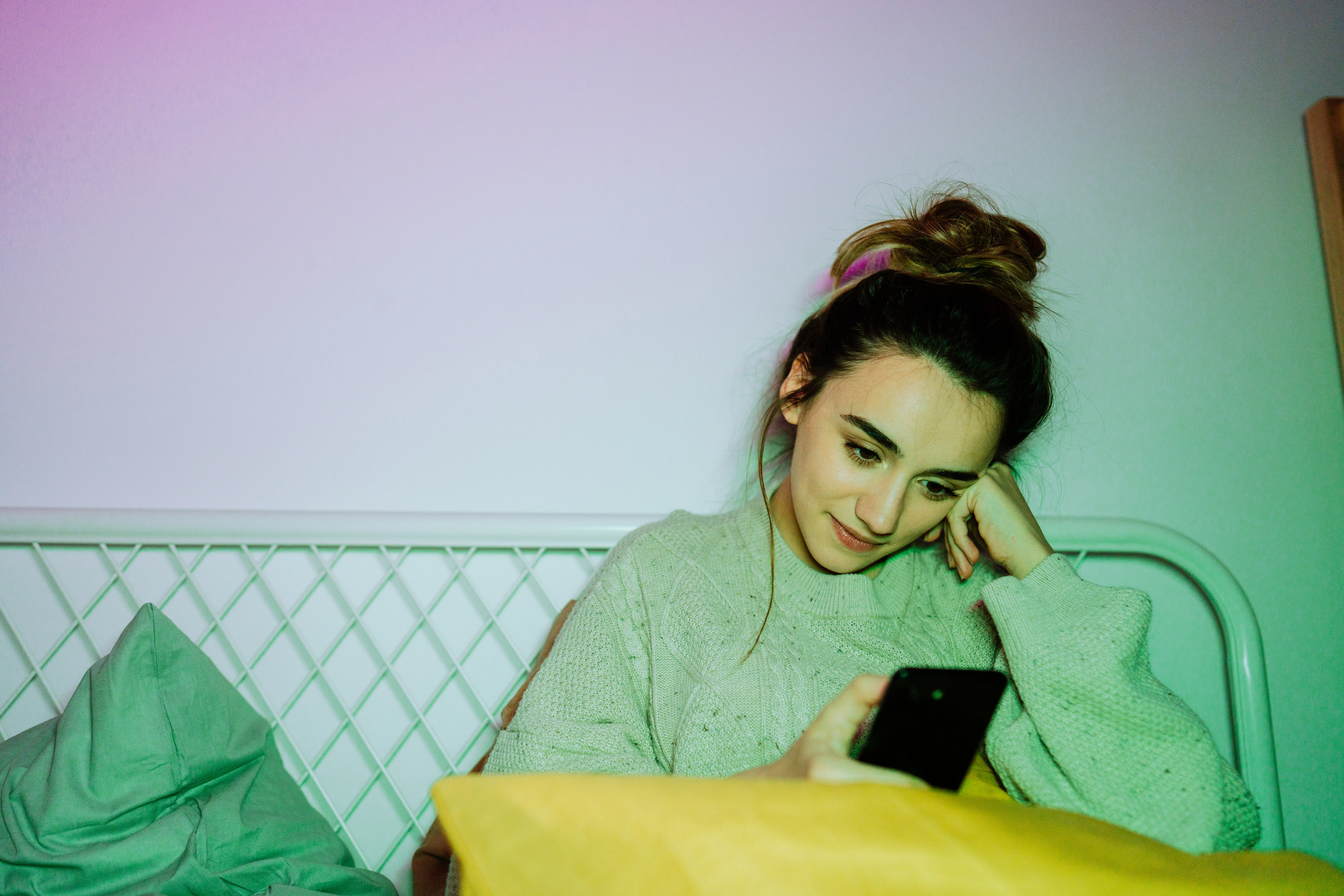 25 Sexting Convo Starters To Get Your Partner All Kinds Of Excited